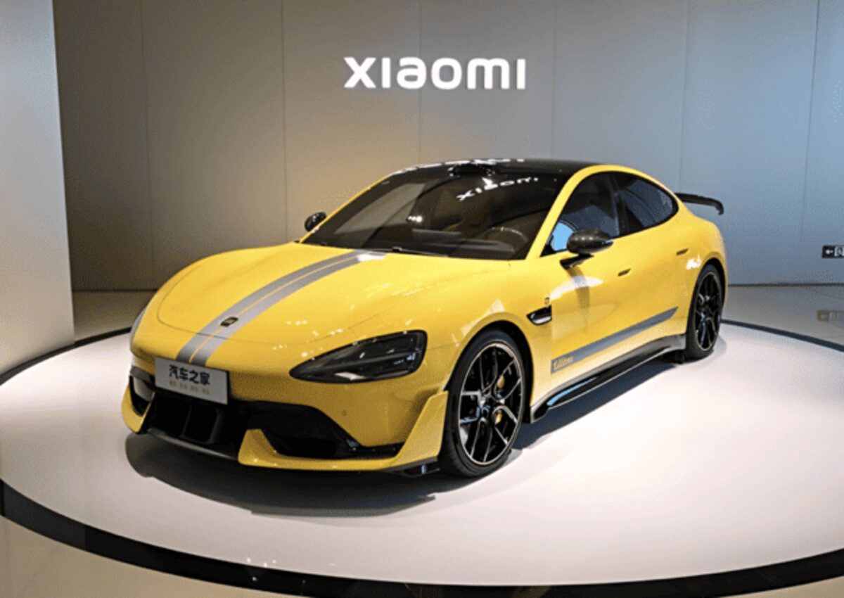 Xiaomi SU7 Ultra встановив рекорд серед чотиридверних серійних авто на трасі Ченду Тіанфу