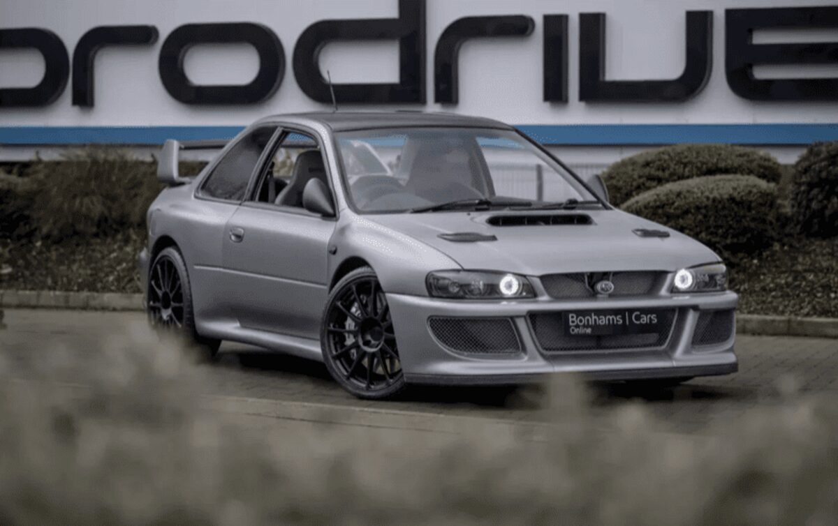 Рідкісний Prodrive P25 виставлений на аукціон Bonhams