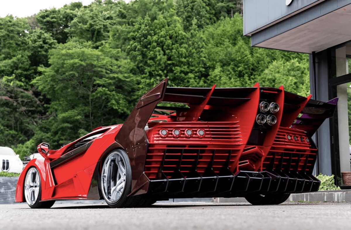 Японська компанія створила унікальний суперкар на базі Lamborghini Diablo