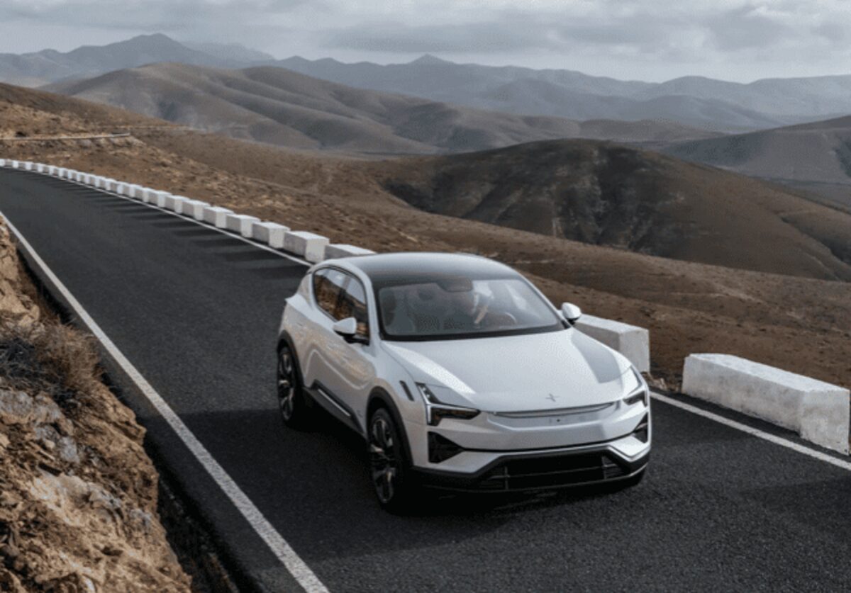 Polestar пропонує знижки до 20 000 доларів для власників Tesla