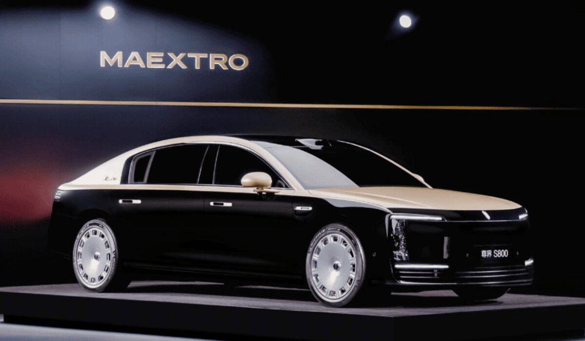 Huawei подала до суду на автомобільного блогера через критику седана Maextro S800