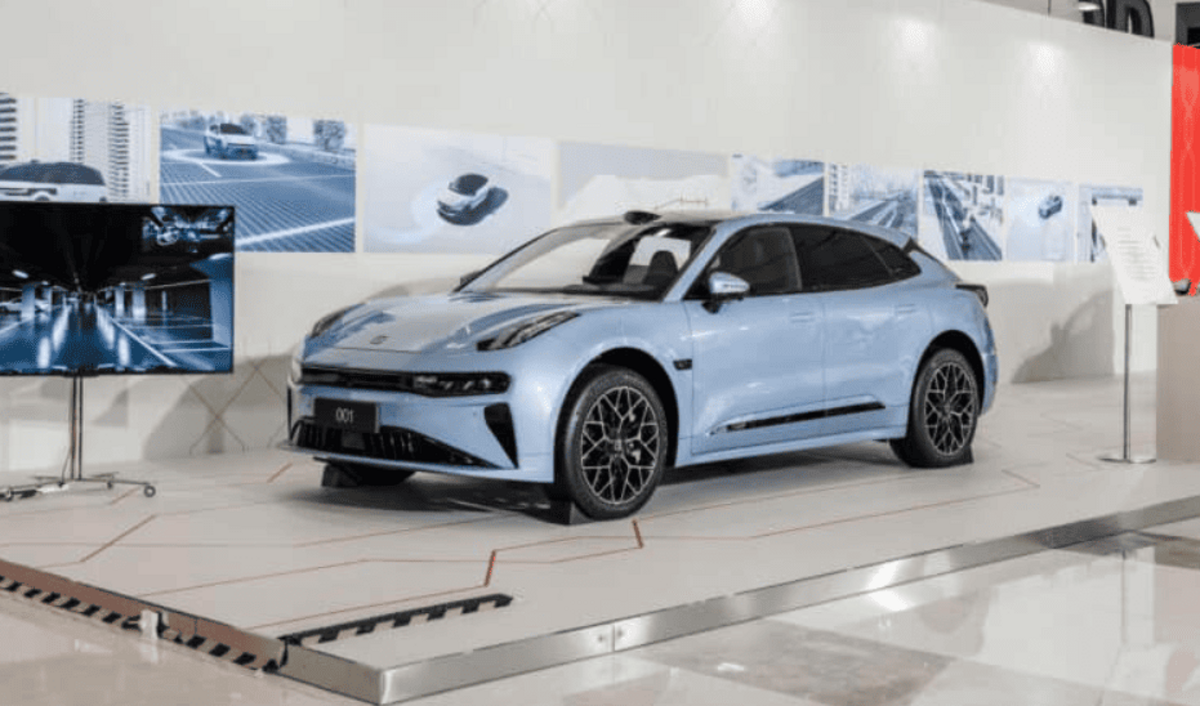 Zeekr представила інтелектуальну систему G-Pilot для автономного водіння