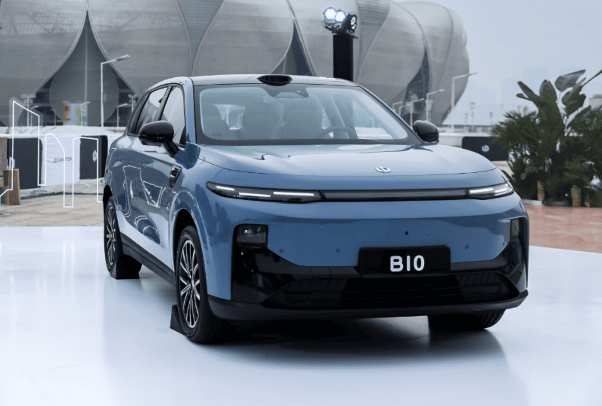 Leapmotor B10 розпочав передпродажі в Китаї, отримавши понад 15 000 замовлень за годину