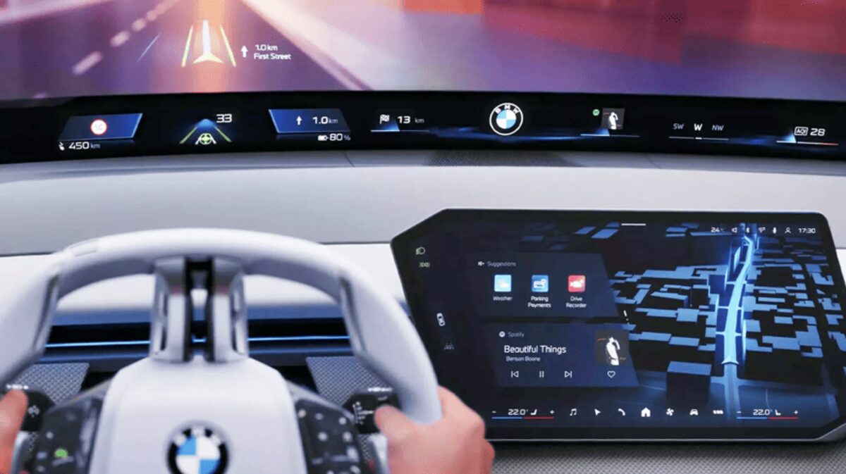 Автовиробники тестують рекламу в інформаційних системах автомобілів, і це викликає обурення