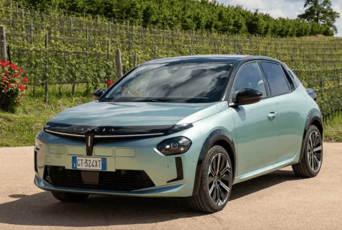 Lancia стикається з труднощами після перезапуску в Європі