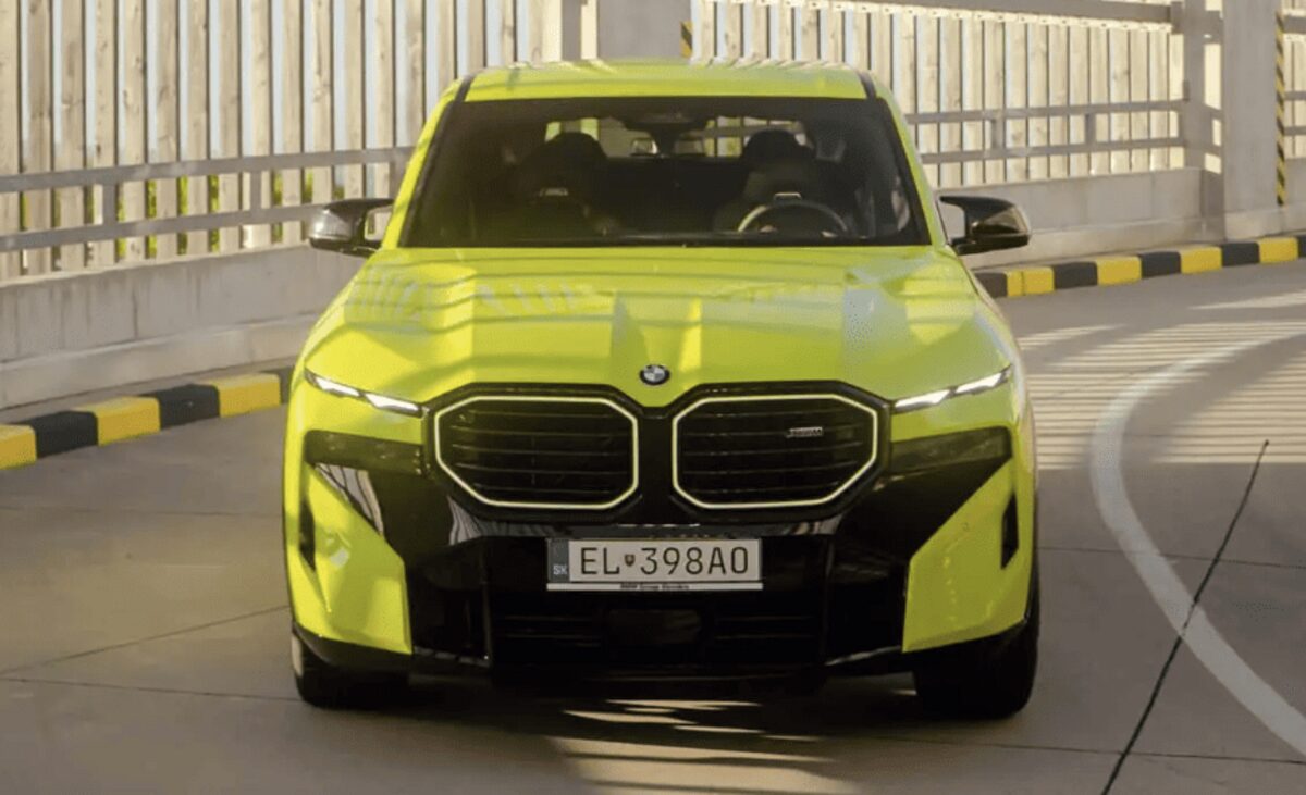 Знижки на BMW XM можуть сягати $22,500