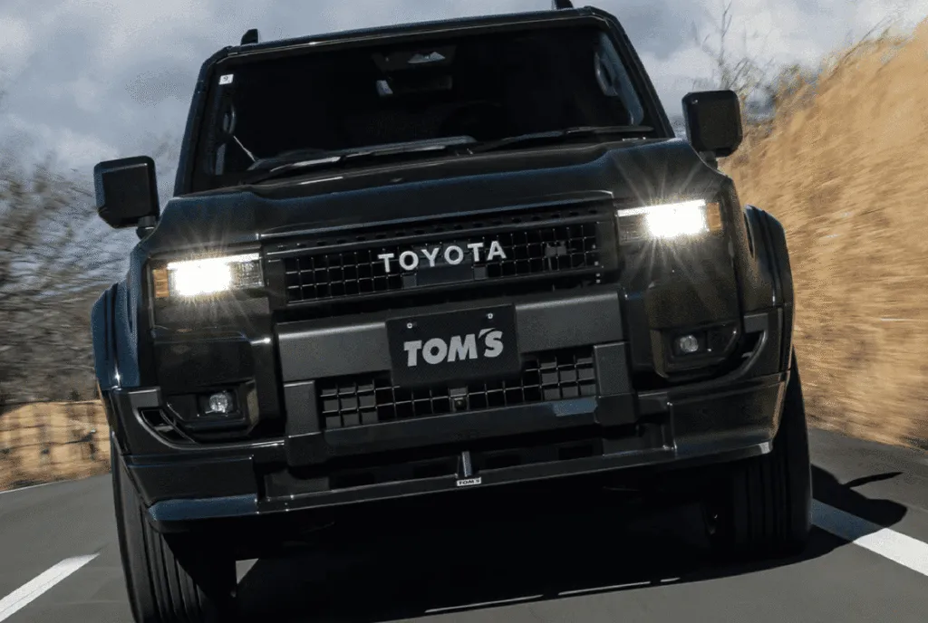 Land Cruiser Prado отримав новий агресивний вигляд (Фото)