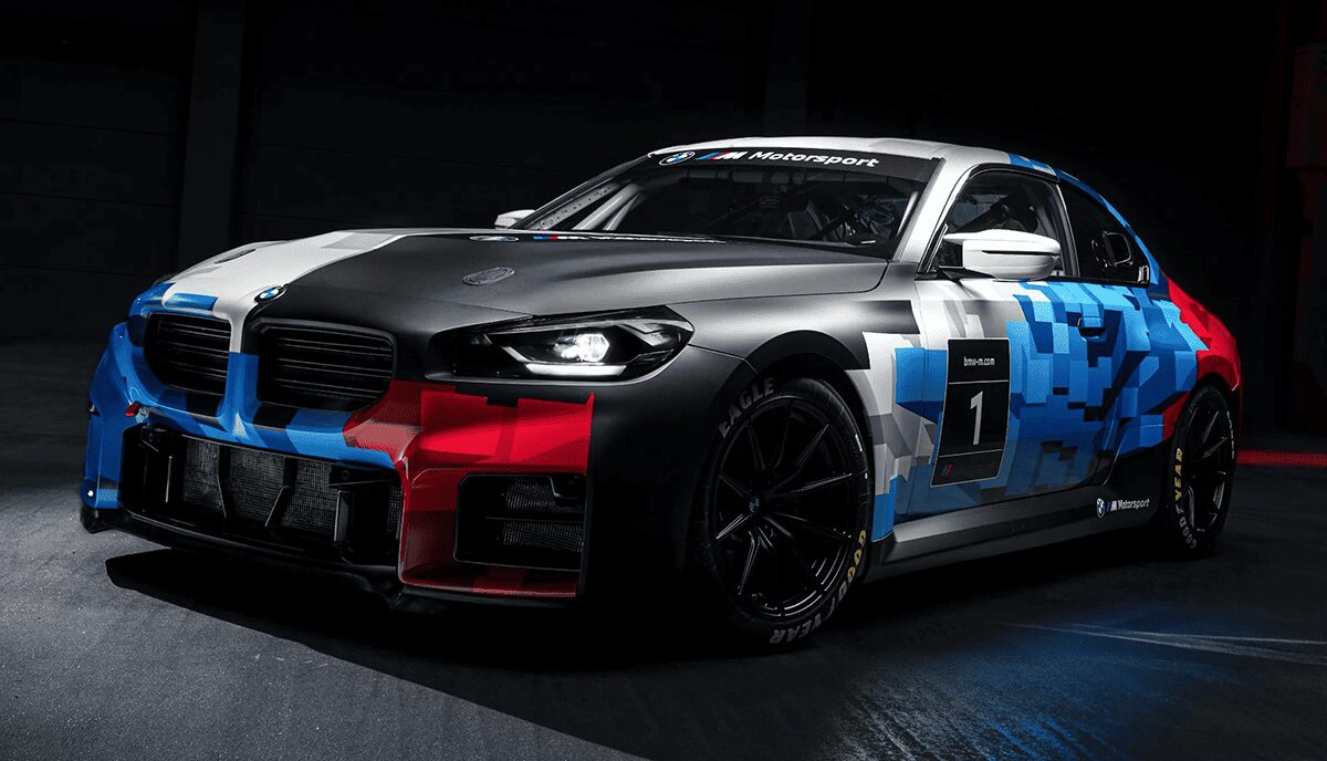 BMW представила доступний гоночний M2 для приватних команд (фото)