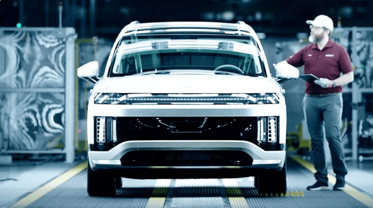 Hyundai та Genesis не підвищуватимуть ціни до червня, а далі – як пощастить