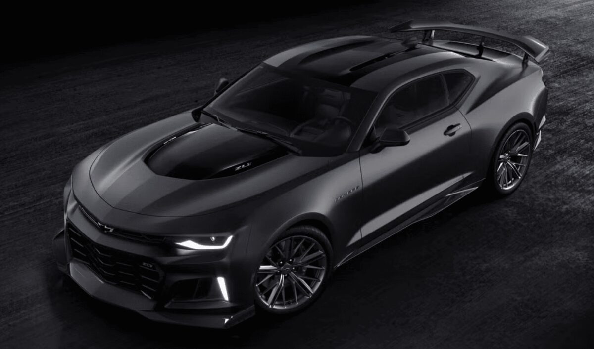 Діти вкрали Chevrolet Camaro ZL1 і втекли до Діснейленду