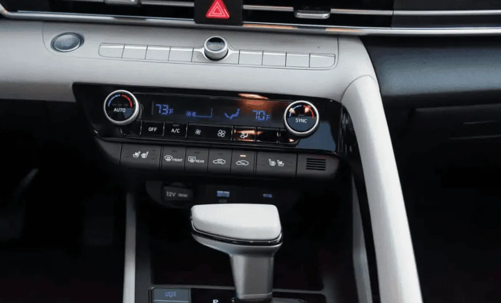Hyundai зберігає фізичні кнопки в майбутніх моделях