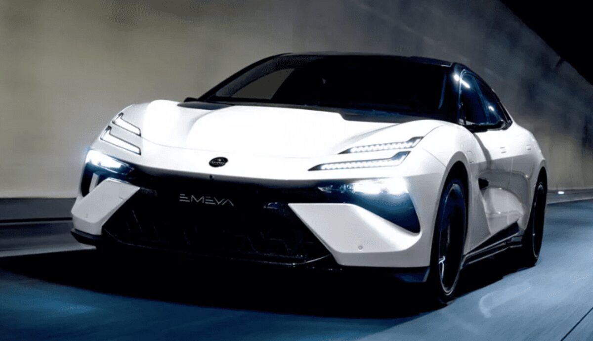 Lotus оновлює електричні моделі Eletre та Emeya перед запуском у 2026 році