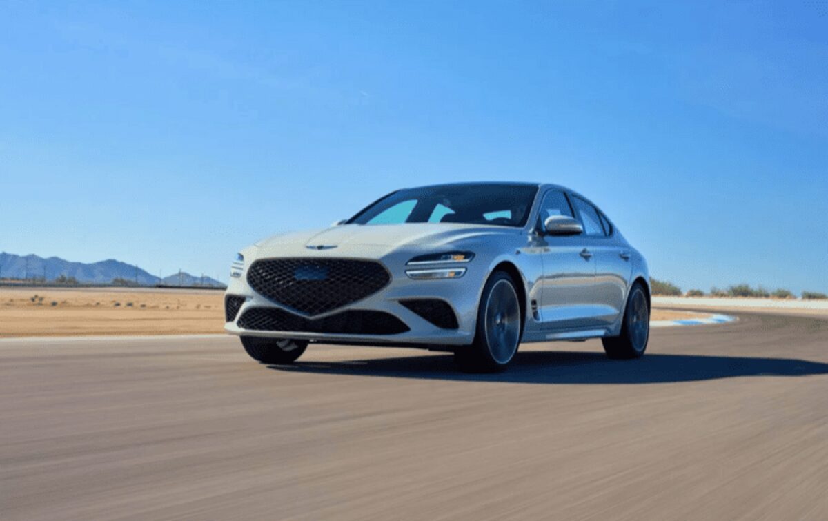 Genesis може відмовитися від найдешевшої моделі G70 на користь преміального сегмента