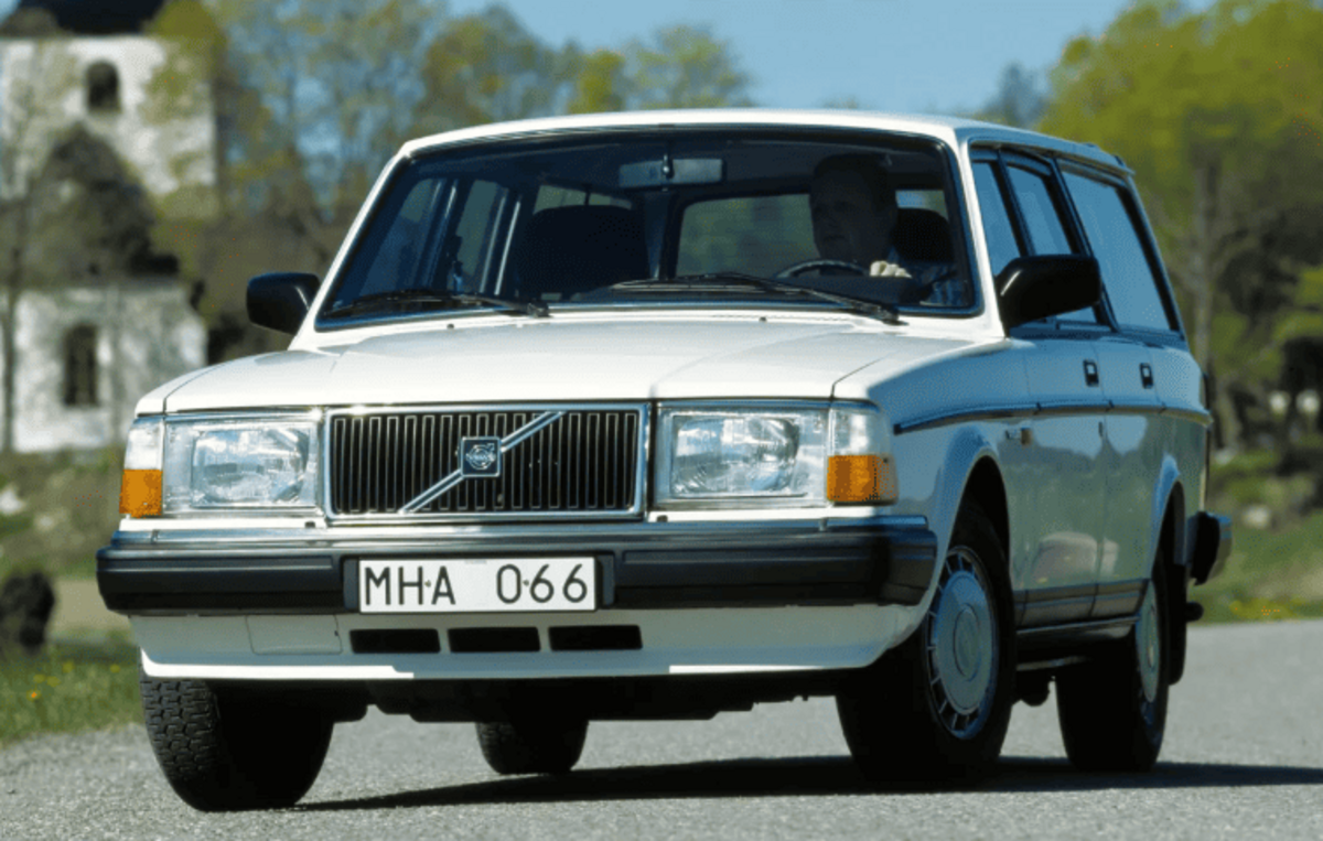 Білл Гейтс придбав повільний броньований автомобіль