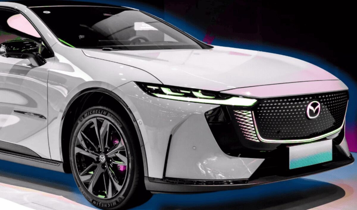 Mazda презентує динамічніший седан 6e
