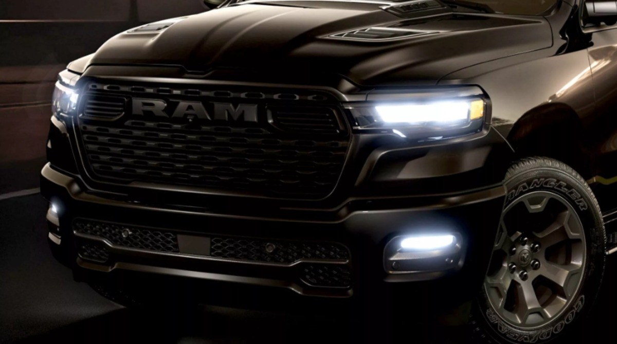 Новий RAM 1500 Express