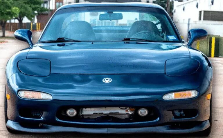 Цей Mazda RX-7 такий тихий, що здійняв справжній галас