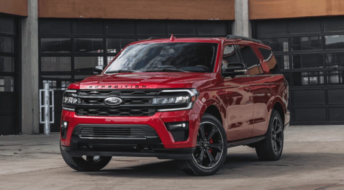 Ford відкликає 274 тис. Expedition та Lincoln Navigator