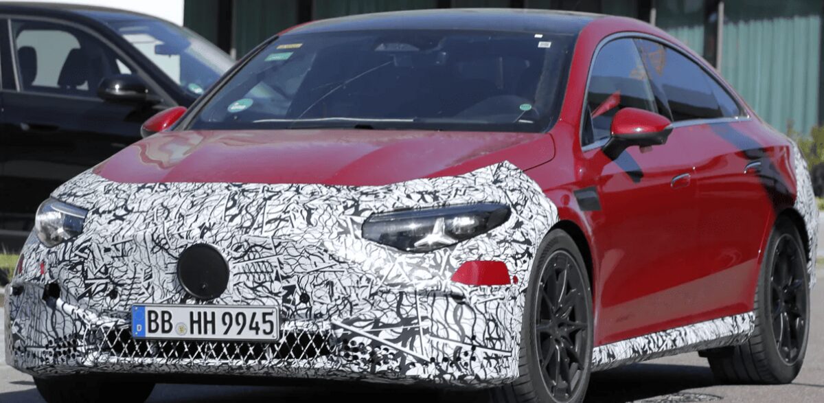 Mercedes-AMG CLA EV помічений перед запуском