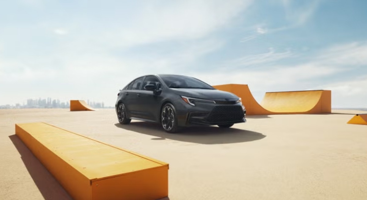 Toyota Corolla FX зразка 2025 року – авто з крилами та характером