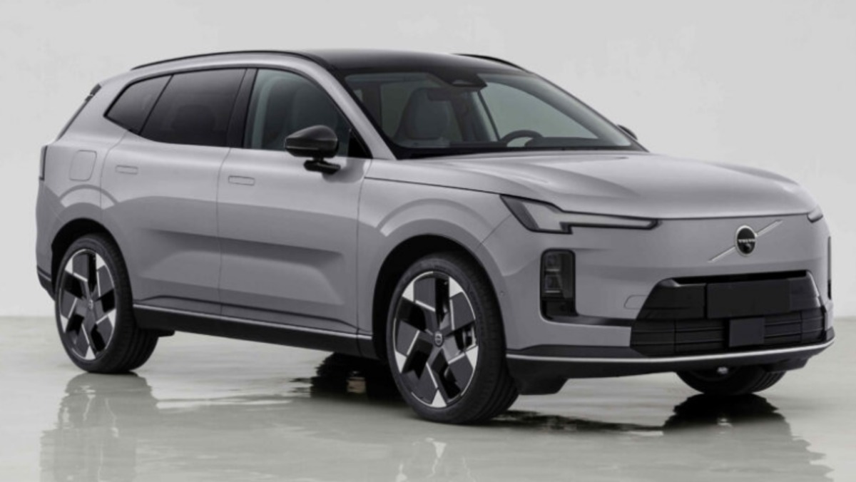 Представлено кросовер Volvo XC70 PHEV китайського виробництва з акумулятором на 39,6 кВт·год