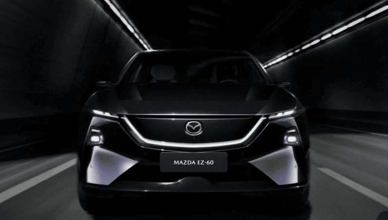 Mazda виводить на сцену EZ-60