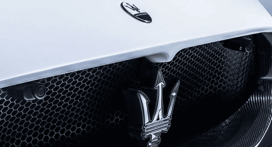 Maserati планує оновлення суперкара MC20