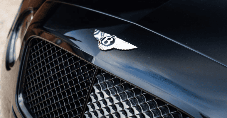 Bentley виводить спортивність на новий рівень