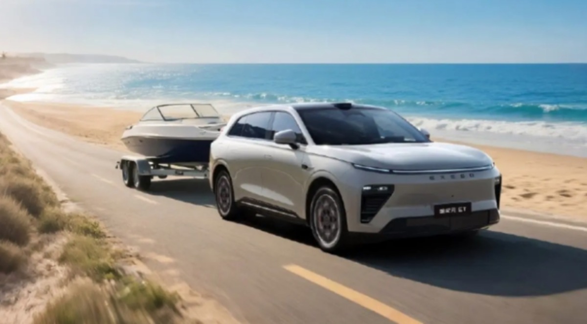 Представлено Chery Exeed Exlantix ET Camping Edition