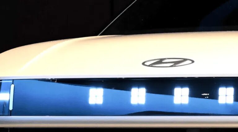 Hyundai готує новий електричний кросовер між Inster і Kona
