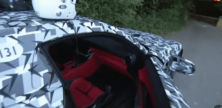 Toyota і Lexus показали прототип майбутнього суперкара з V8