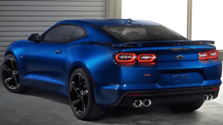 Camaro може отримати нове життя — тепер як чотиридверка — фото 3
