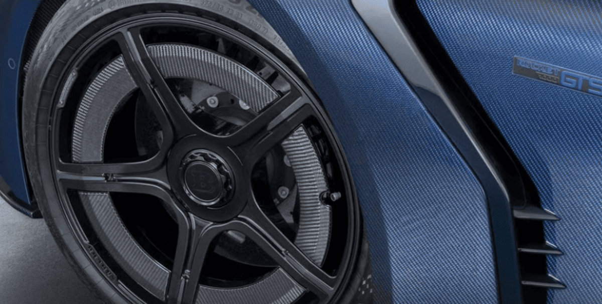 Суперкар майбутнього: гібридний Brabus  GTS Deep Blue