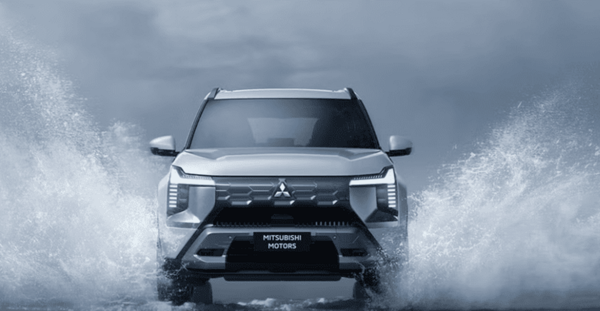 Mitsubishi Destinator — доступний трирядний кросовер