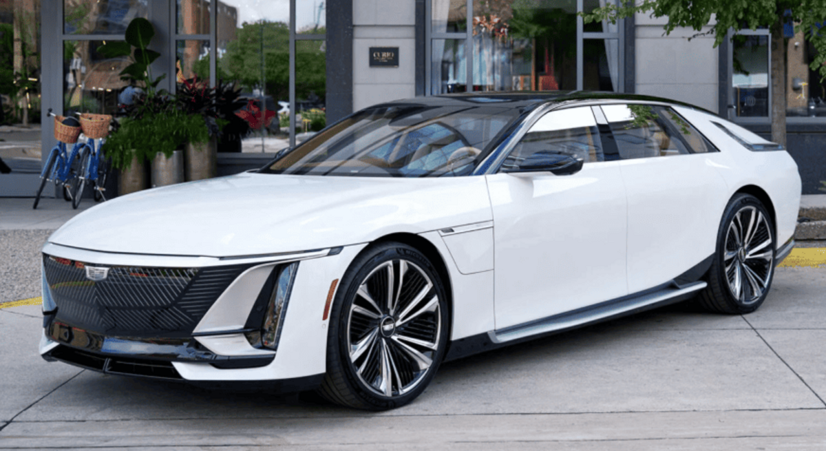 Cadillac оновлює лінійку: від Celestiq до наступного XT5