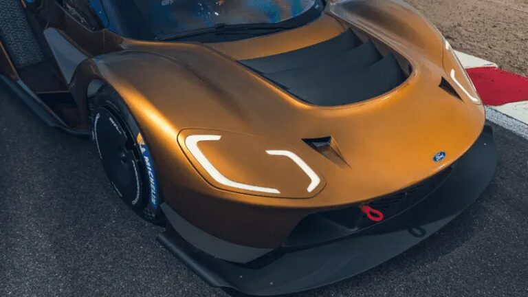 Ford GT завершує свій шлях спеціальною серією (фото)