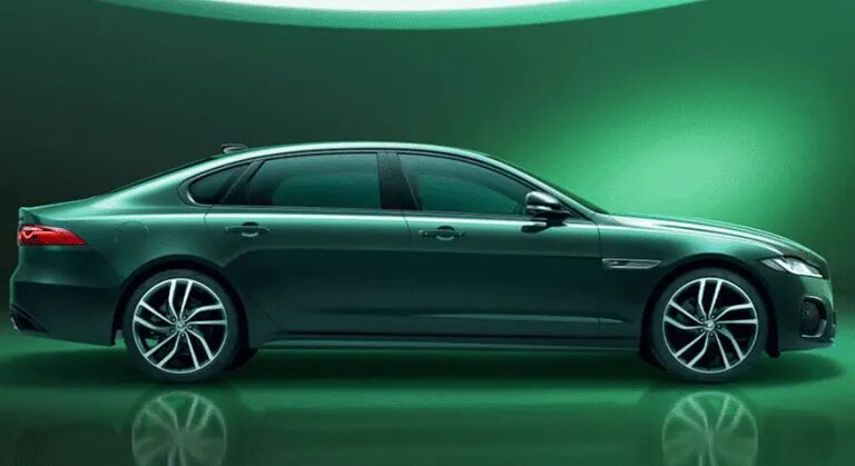 Поки весь світ чекає на електромобіль, Jaguar випускає XFL