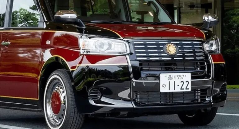 Toyota JPN Taxi перетворили на весільну карету