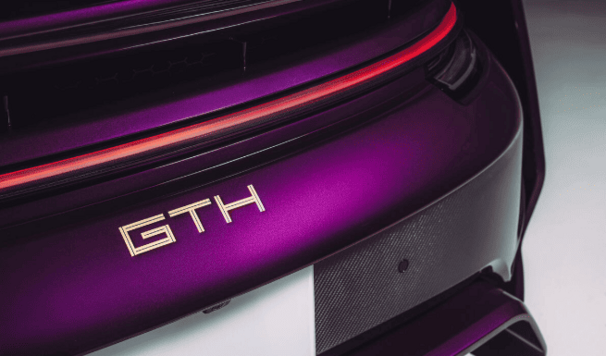 Обмежена серія гіперкарів RML GT дебютувала