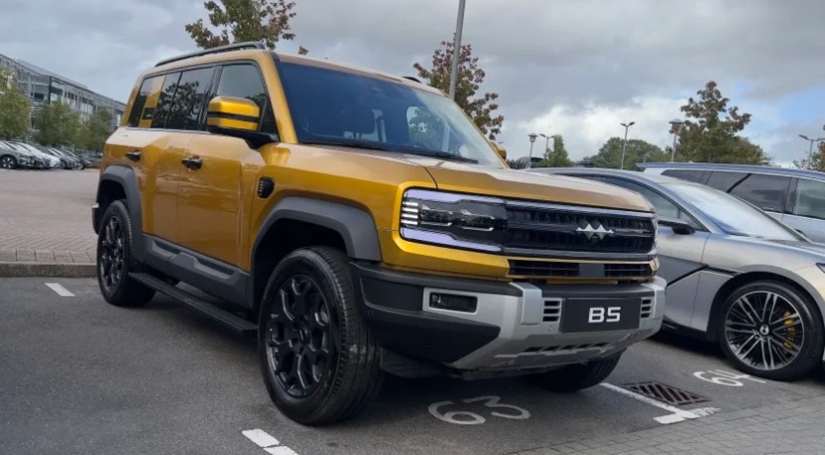 Нова Denza B5: суперник Defender з майбутнього