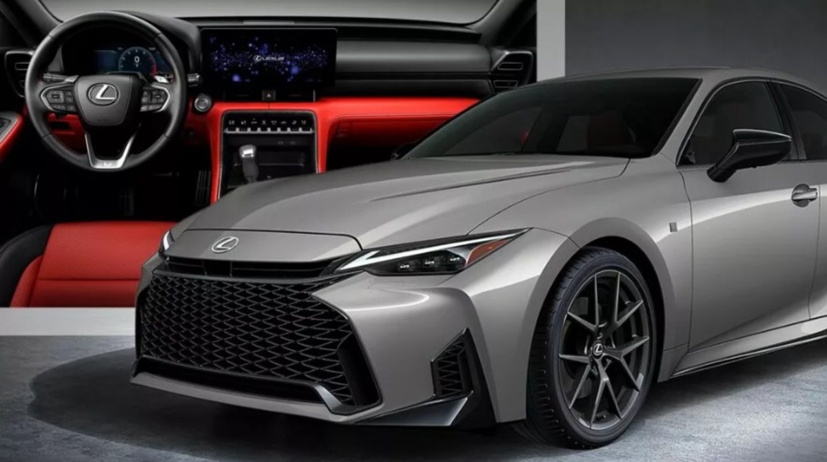 Lexus IS знову вражає: третій фейсліфтинг (фото)