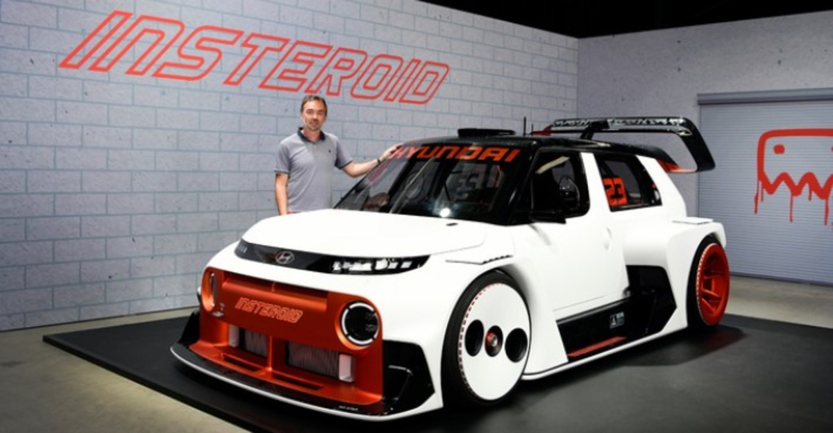 Майбутнє за кермом Hyundai Insteroid(фото)