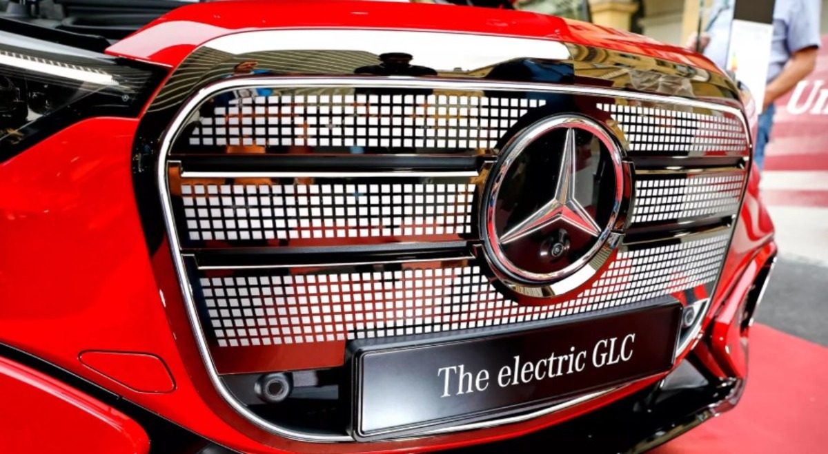 Європа наздоганяє електричну хвилю, США сповільнюють темп