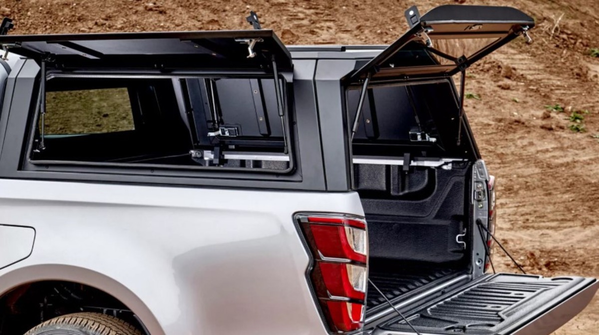 Isuzu оновила пікап для професіоналів (відео+фото)