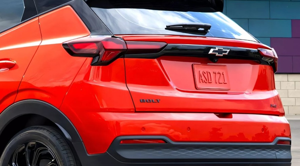 Доступна електромобільність: GM готує наступників Bolt