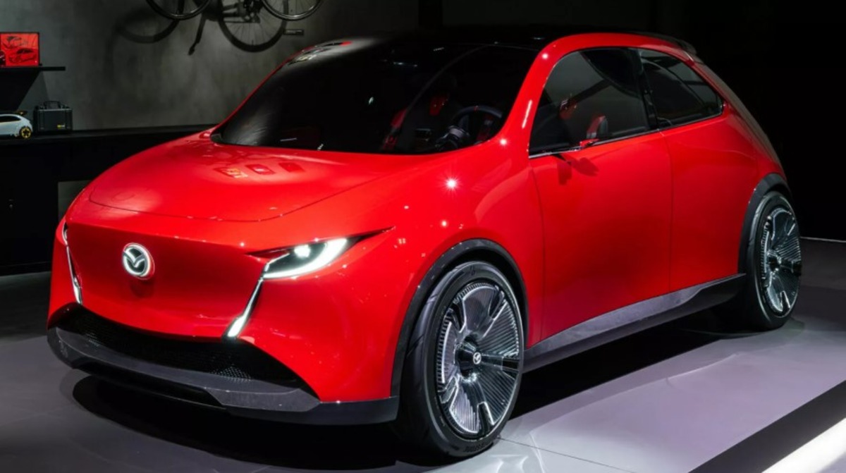 Mazda Vision-X Compact — штучний інтелект на колесах (фото)