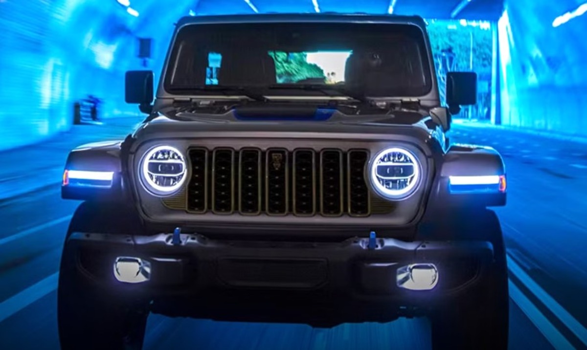Дрони у салоні: Jeep та Polestar показують майбутнє (відео)