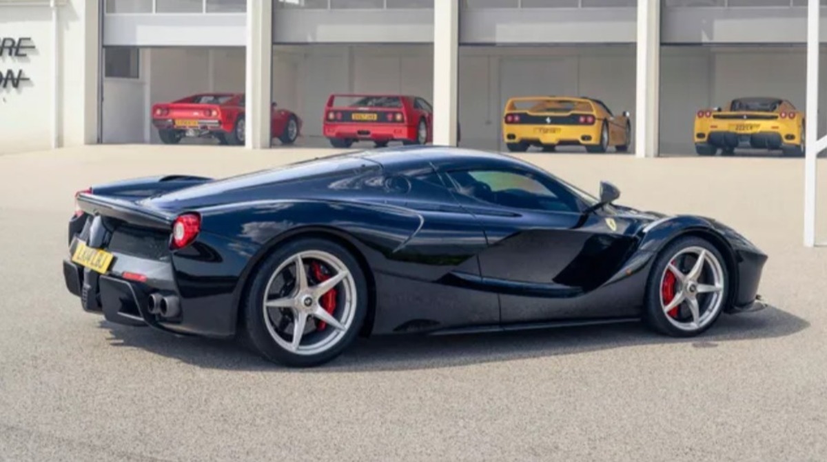 LaFerrari – справжній суперкар мрії.