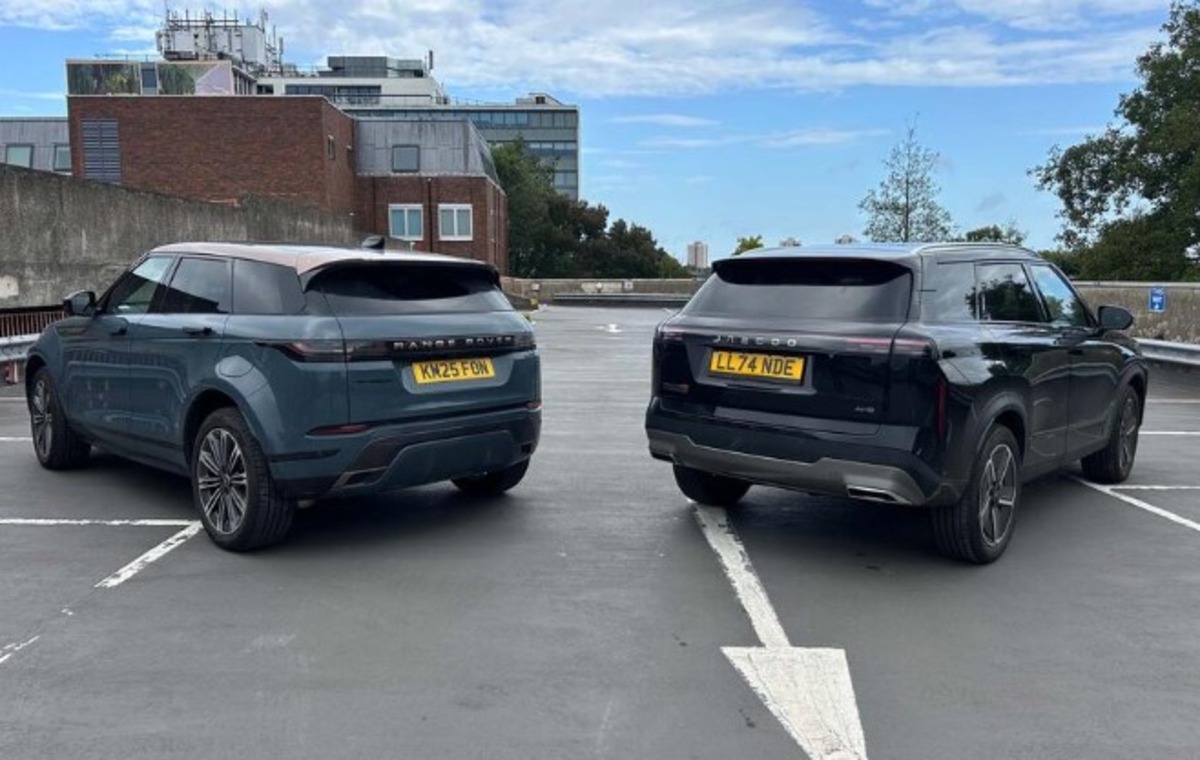 Jaecoo 7 і Evoque: коли копія зустрічає оригінал