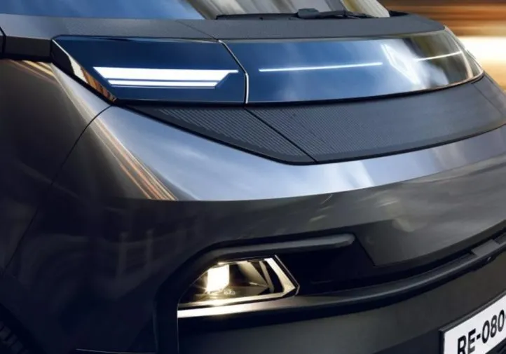 Renault показала новий Trafic E-Tech Electric (відео+фото)